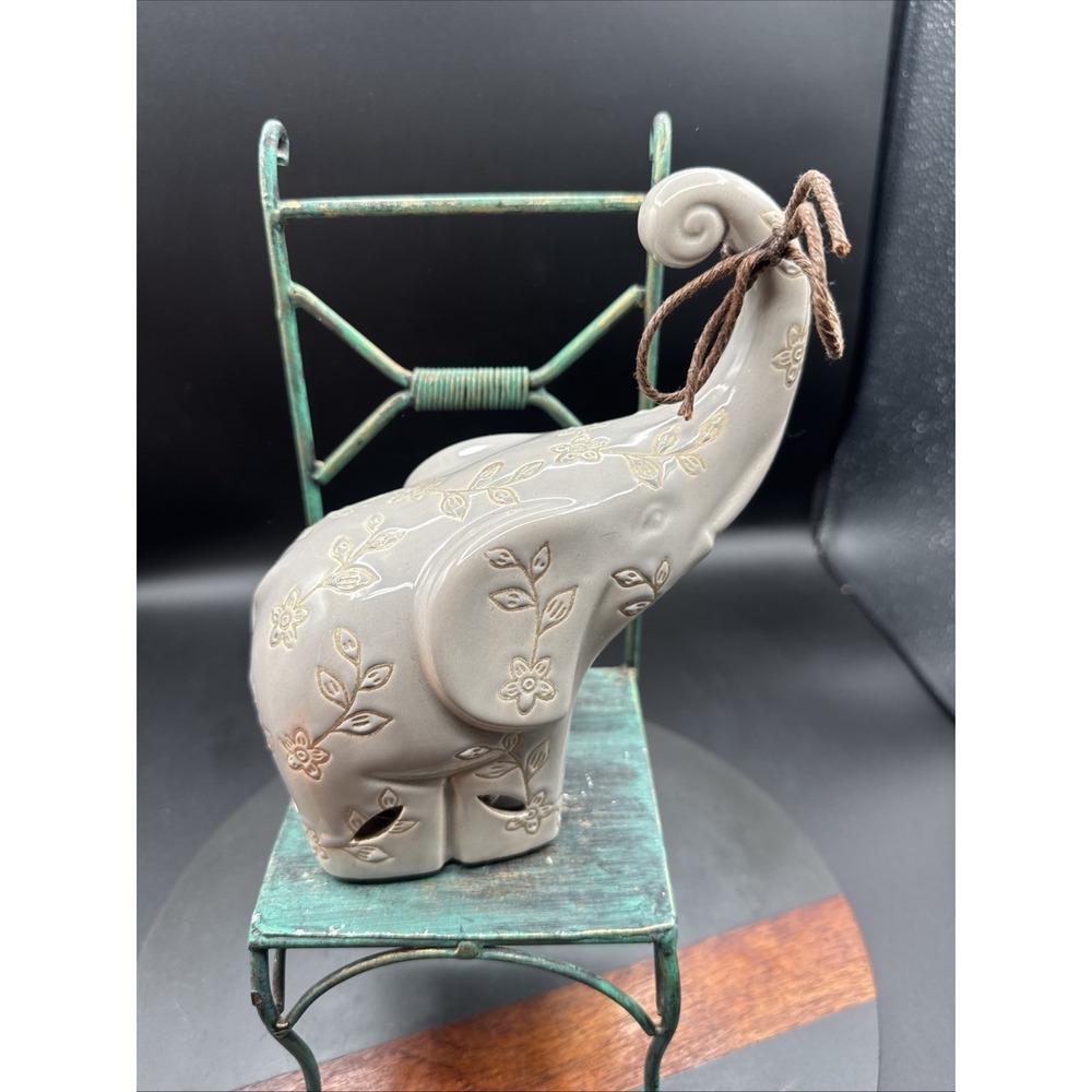 Elephant Figurine Boho Grey Ceramic Stamped Floral Pattern Sachet Figurine NWT